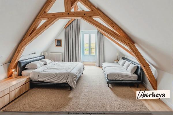 🔥 GRAND TERRAIN + HANGAR 300 m² – MAISON FAMILIALE À FORT POTENTIEL AUX PORTES DE SAUMUR ! 🔥