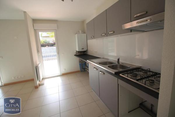 Appartement à louer 3 pièces 68.4m²