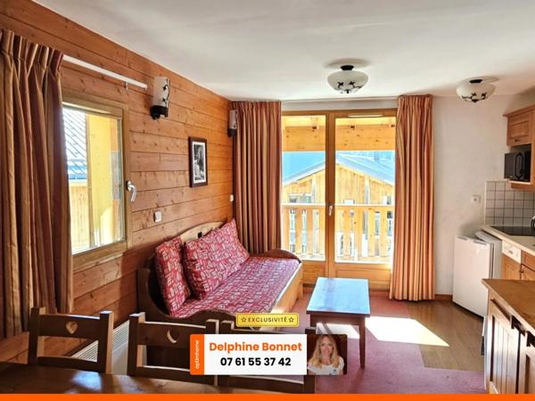 Valfréjus, appartement 3P/ T3 de 32 m2 en dernier étage d'un chalet bord piste de ski