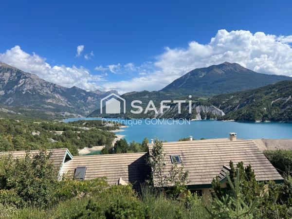 Maison avec une superbe vue sur le lac