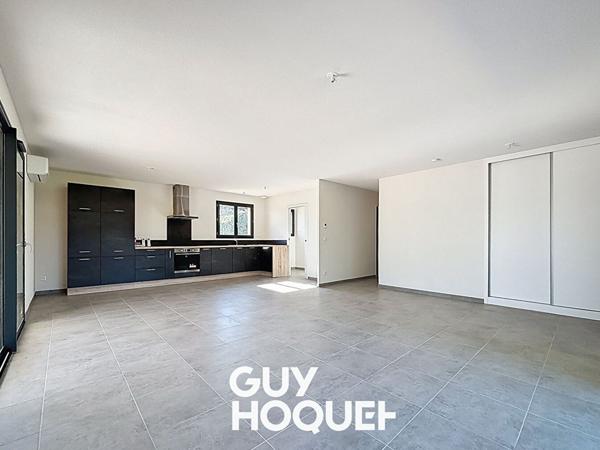 Maison neuve de plain-pied, 3 Chbs, Garage & Vue dégagée sur les vignes - 71260 LUGNY