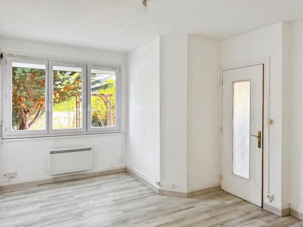 Maison Sable Sur Sarthe 5 pièce(s) 65.47 m2