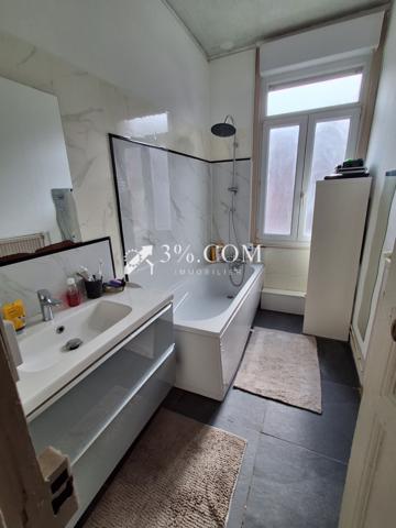 Maison 6 pièce(s) 3 chambre(s) 109 m²
