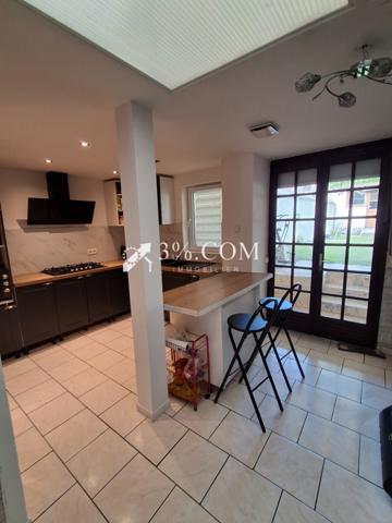 Maison 6 pièce(s) 3 chambre(s) 109 m²