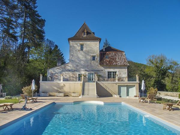 Prayssac (46220) Unique Manoir Ancien au bord du Lot