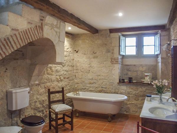 Prayssac (46220) Unique Manoir Ancien au bord du Lot