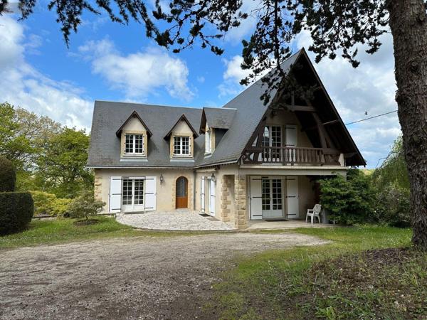 Maison à vendre à Montrichard-Val-de-Cher dans le Loir-et-Cher (41400), ref : 12101/1212   
CENTRE BOURG