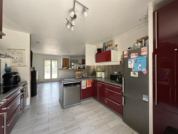Maison à vendre |  Civray |  3 pièces | 126 m²