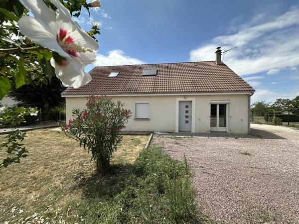 Maison à vendre |  Civray |  3 pièces | 126 m²