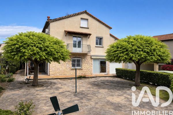 Maison à vendre 8 pièces 175 m² Bagnols-sur-Cèze