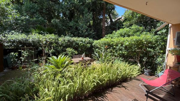 Appartement 2 pièces avec jardin à Hyères