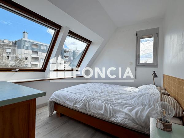 Location Appartement meublé 2 pièces 42 m² - La Rochelle 17000