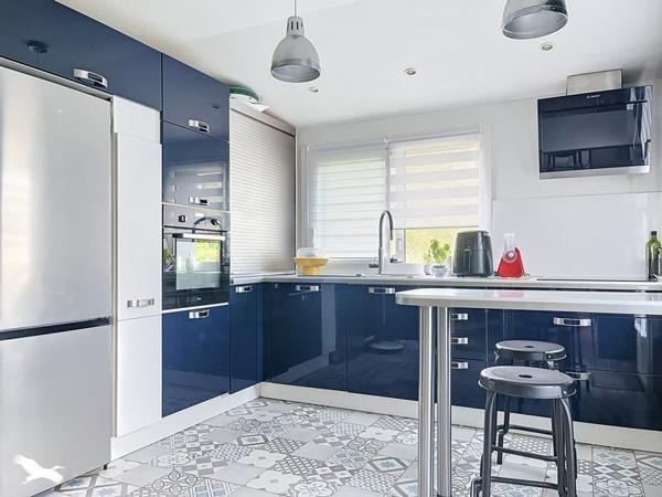 Maison à vendre 269 000 € La Chaize-le-Vicomte 4 p 133 m² DPE D