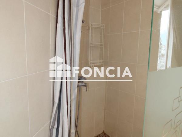 Location Appartement 2 pièces 60.38 m² - 20 RUE GUETAL Grenoble 38000