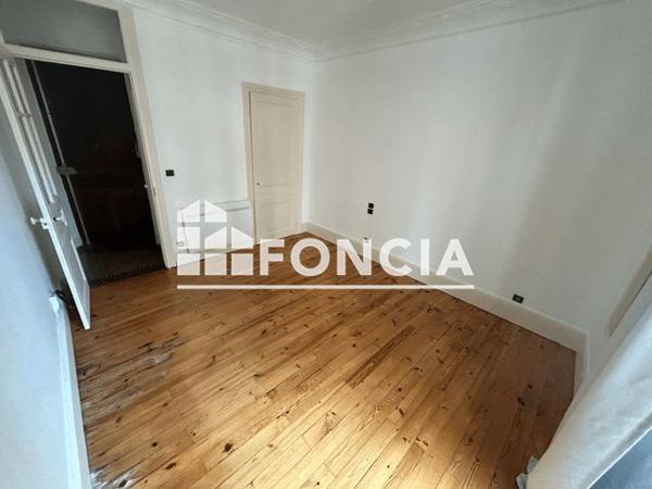 Location Appartement 2 pièces 60.38 m² - 20 RUE GUETAL Grenoble 38000