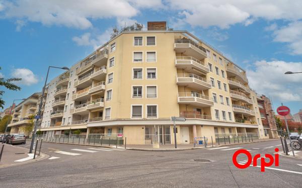 Appartement à vendre    3 pièces • 68,20 m2 Villeurbanne