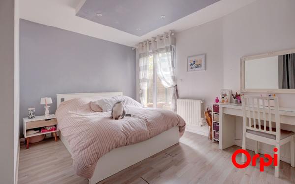 Appartement à vendre    3 pièces • 68,20 m2 Villeurbanne