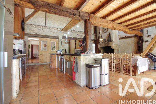Maison à vendre 15 pièces 400 m² Saint-Martin-Petit
