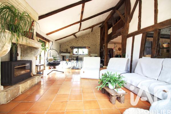 Maison à vendre 15 pièces 400 m² Saint-Martin-Petit