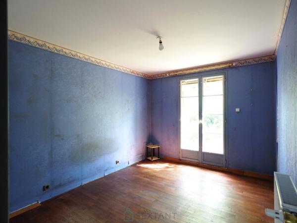 Bouchemaine : Une maison atypique sur un très beau terrain sans vis à vis de 2 000 m²