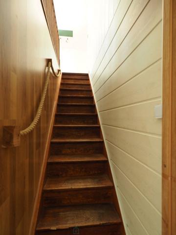 Bouchemaine : Une maison atypique sur un très beau terrain sans vis à vis de 2 000 m²