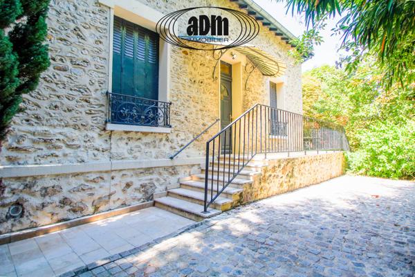 Maison 4 pièce(s) 3 chambre(s) 98.77 m²