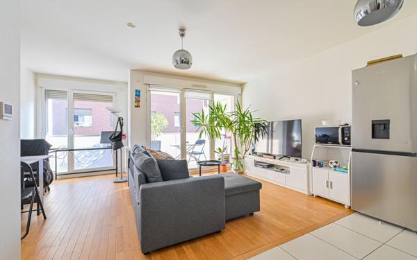 Appartement à vendre    2 pièces • 42 m2 Clichy