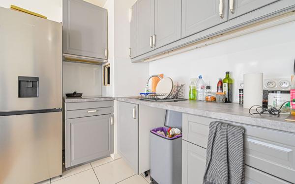 Appartement à vendre    2 pièces • 42 m2 Clichy