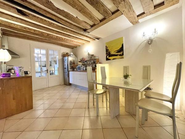 Appartement à vendre |  Saint-Germain-en-Laye |  5 pièces | 82,9 m²