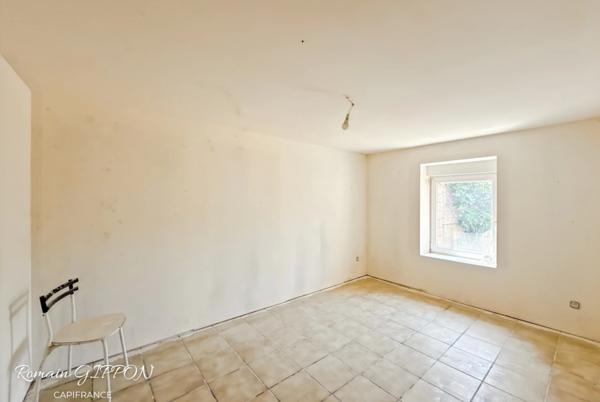 Maison à finir de rénover à Liverdun, bord de Moselle, 4 pièces 117m2