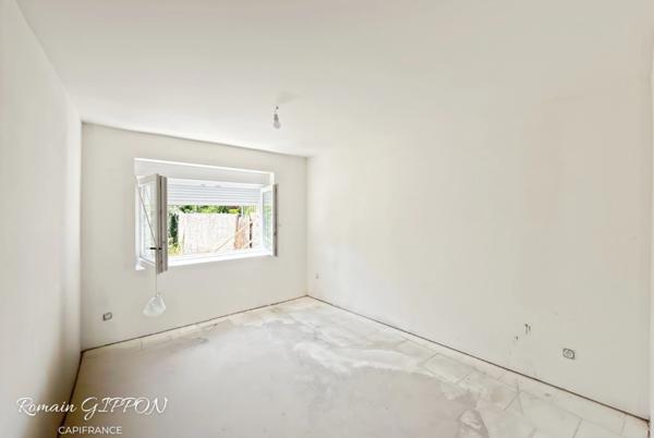 Maison à finir de rénover à Liverdun, bord de Moselle, 4 pièces 117m2