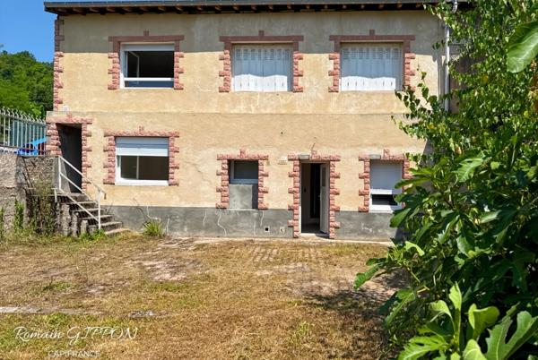 Maison à finir de rénover à Liverdun, bord de Moselle, 4 pièces 117m2