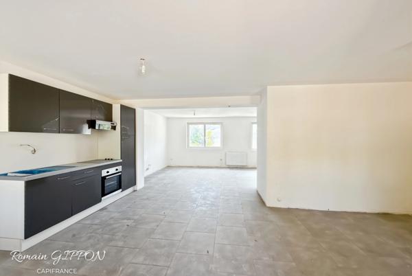 Maison à finir de rénover à Liverdun, bord de Moselle, 4 pièces 117m2