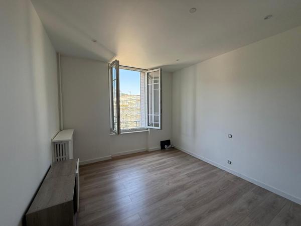 Appartement 2 pièce(s) 1 chambre(s) 31.22 m²