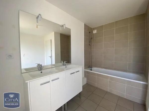Maison à louer 4 pièces 86.75m² Chartres (28000)