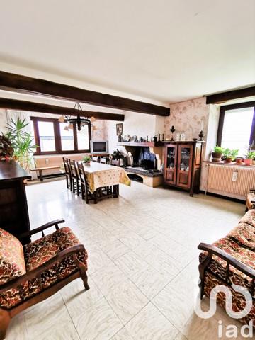 Maison traditionnelle 7 pièces de 164 m² à Haudrecy (08090)