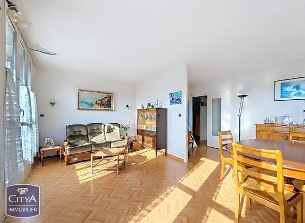 Appartement à vendre 4 pièces 72m² Chambéry (73000)