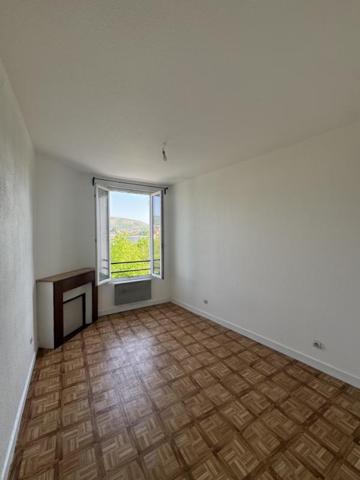 Appartement 3 pièce(s) 2 chambre(s) 67 m²