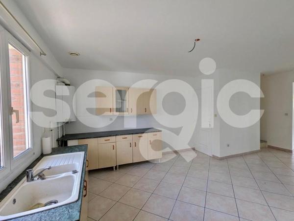 Location 3 Pieces 77 62700 Bruay La Buissiere 11 1437 01 0001