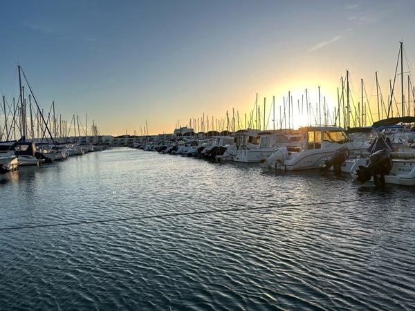 PORT CAMARGUE - Ensemble immobilier - Port camargue