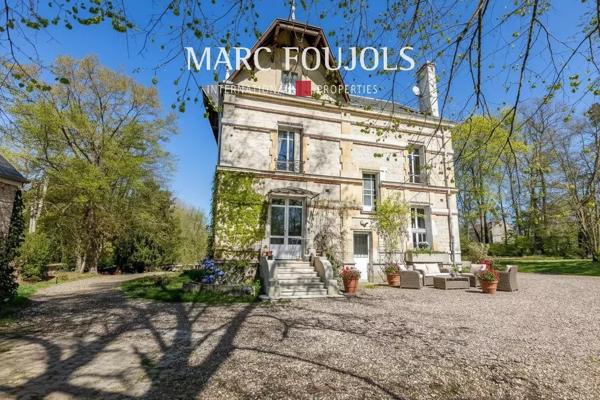 Entre Senlis et Chantilly – Propriété familiale avec dépendances