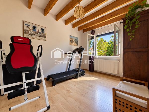 Maison familiale de 127 m² habitables, beau jardin, garage