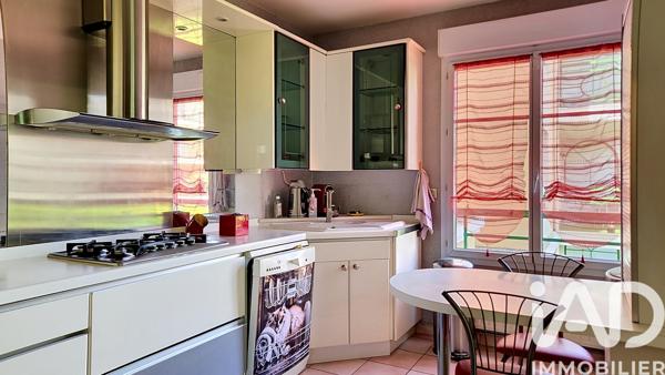 Appartement à vendre 4 pièces 102 m² Tassin-la-Demi-Lune