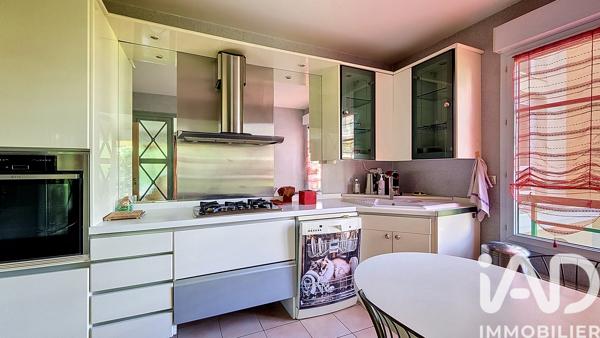 Appartement à vendre 4 pièces 102 m² Tassin-la-Demi-Lune