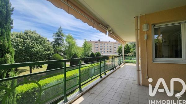 Appartement à vendre 4 pièces 102 m² Tassin-la-Demi-Lune