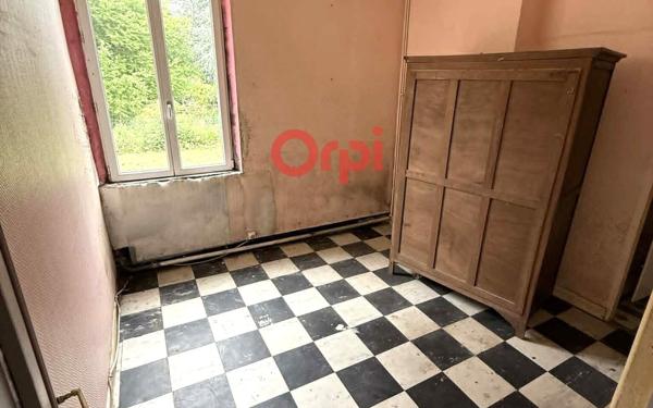 Maison à vendre    8 pièces •  Mailly-Maillet
