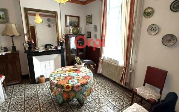 Maison à vendre    8 pièces •  Mailly-Maillet