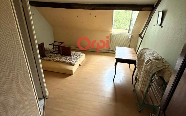 Maison à vendre    8 pièces •  Mailly-Maillet