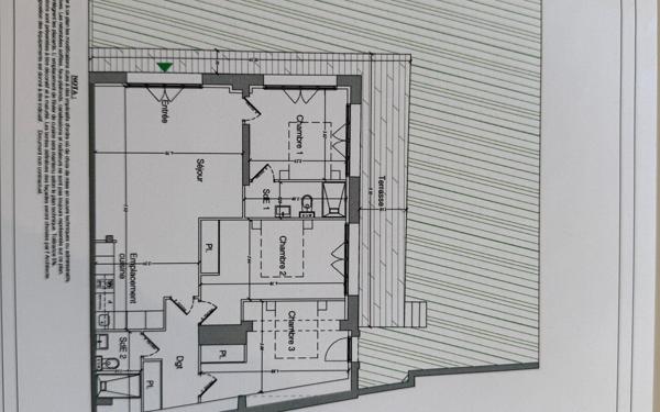 Appartement à vendre    4 pièces • 80 m2 Mouans-Sartoux