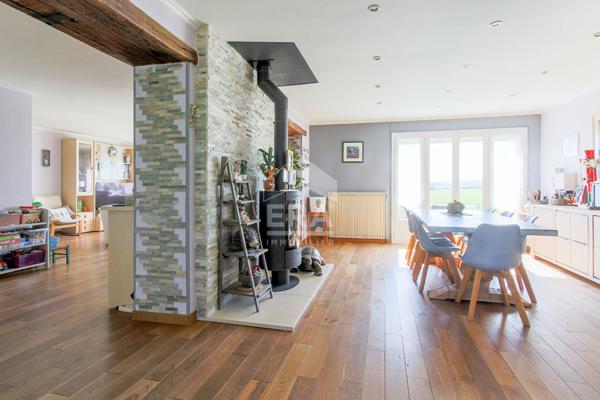 Maison d'Exception à Vendre à Beynes - 7 Chambres, 214 m² sur Terrain de 2568 m²